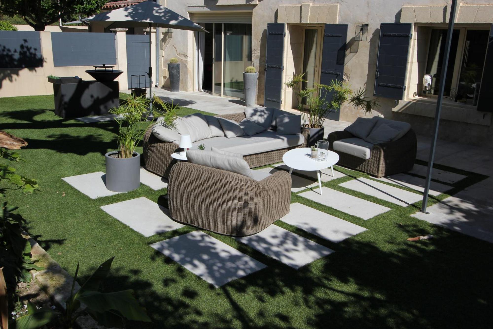 Bed and Breakfast Mas Paloma Rognonas Exterior foto